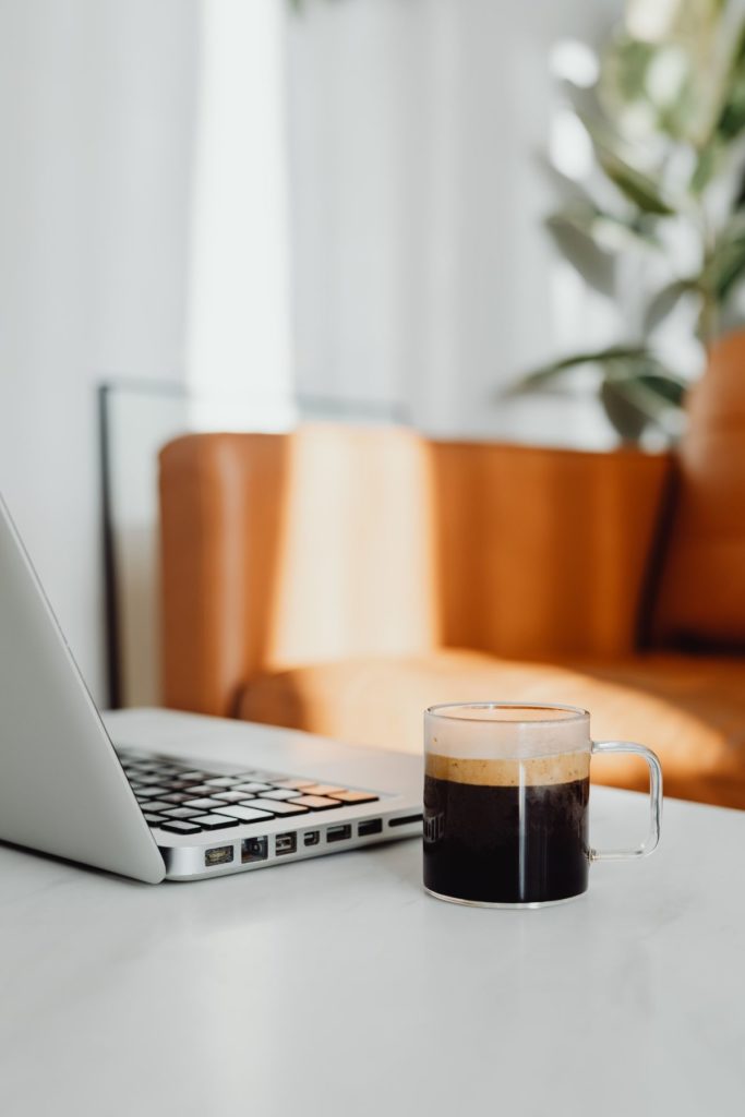 création de site internet sur mesure à Genève - questions reponses